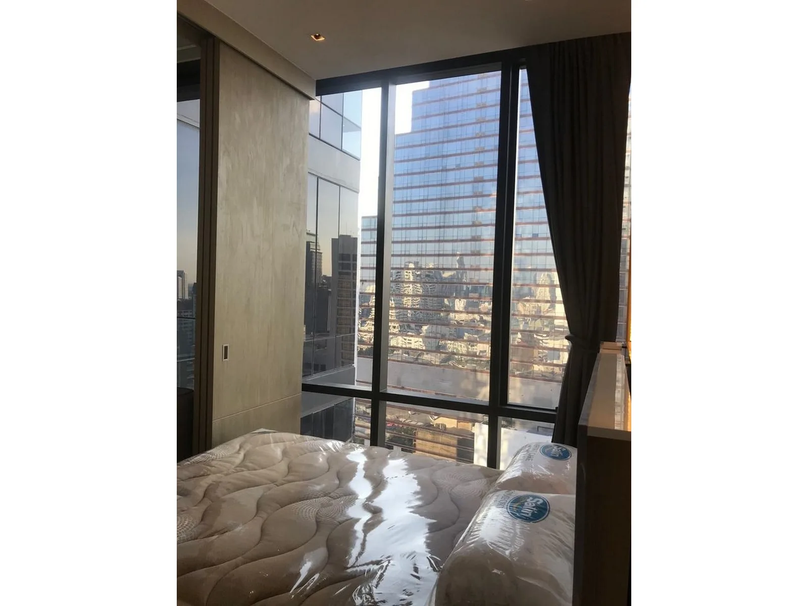 Ashton Silom — photo 2
