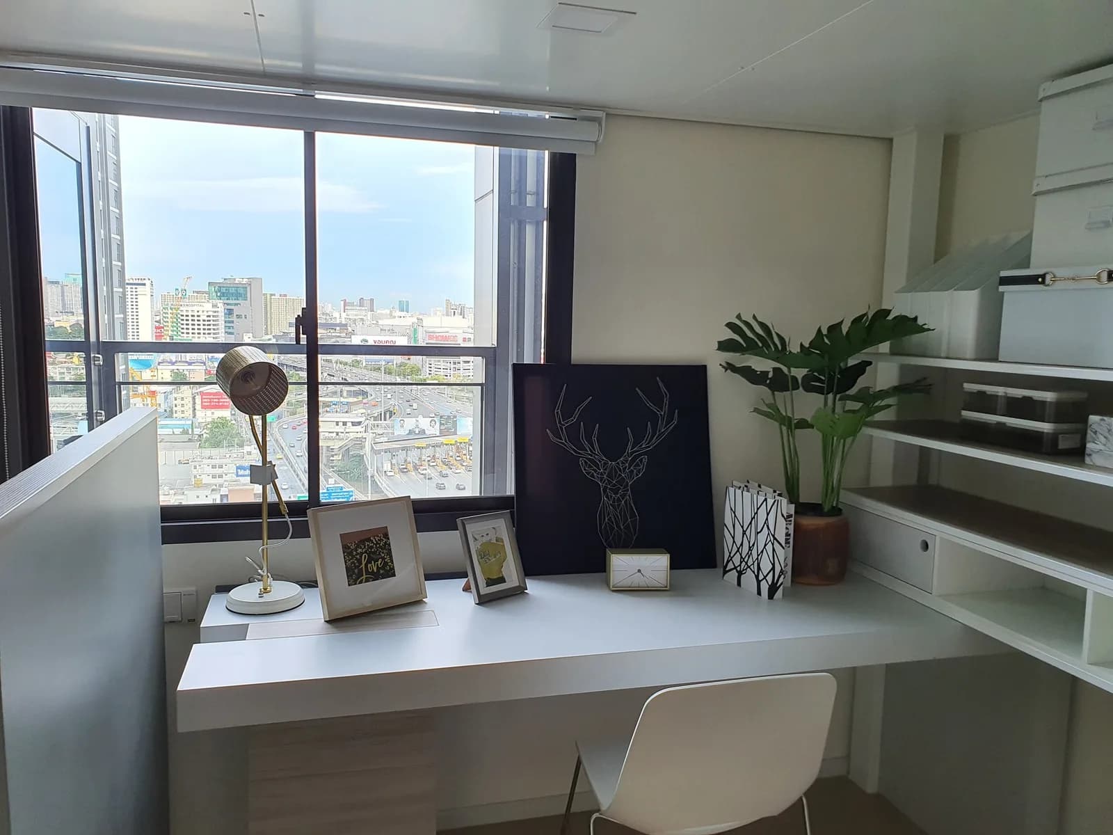 Chewathai Residence Asoke — photo 9
