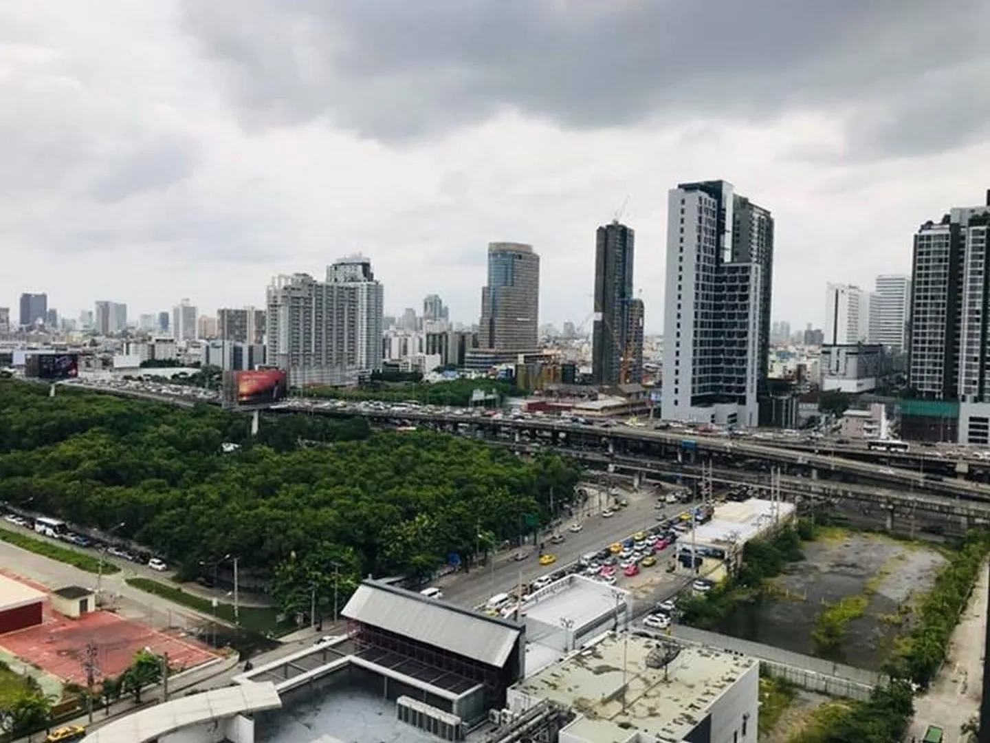 Life Asoke — photo 10