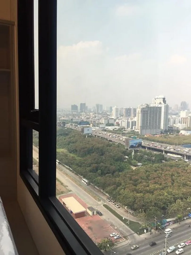 Life Asoke — photo 13