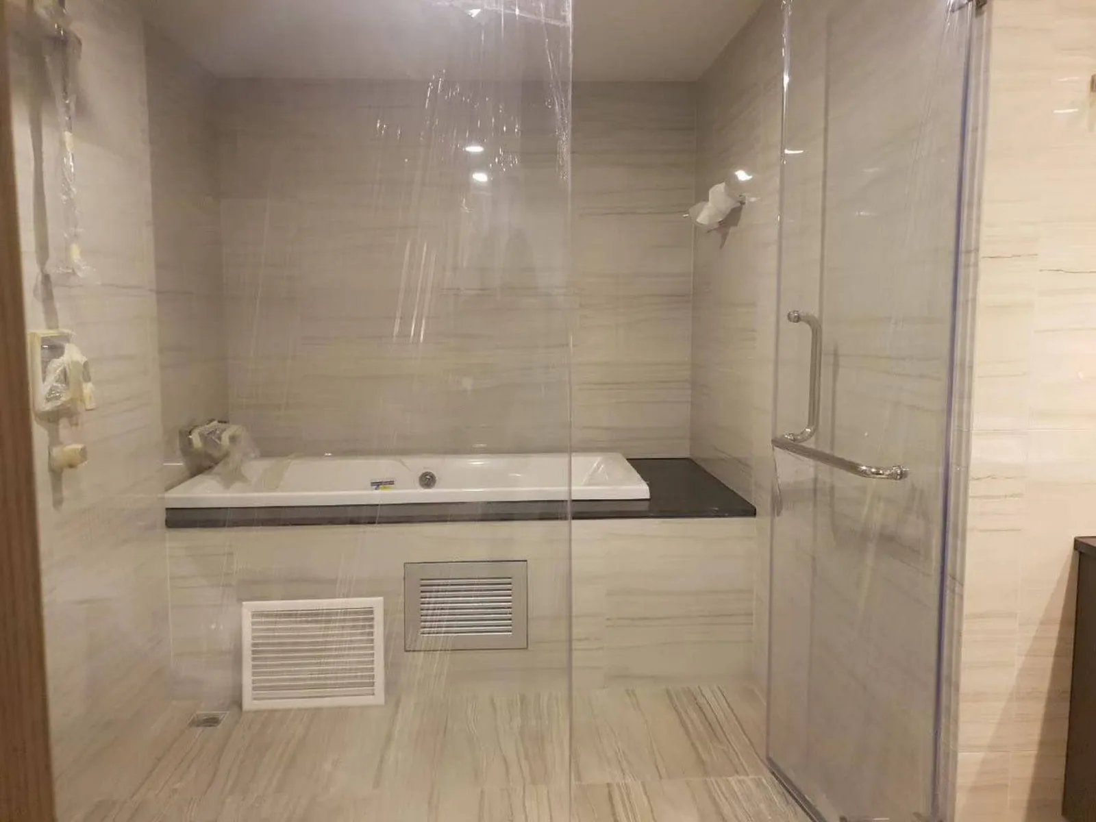 Klass Condo Siam — photo 15