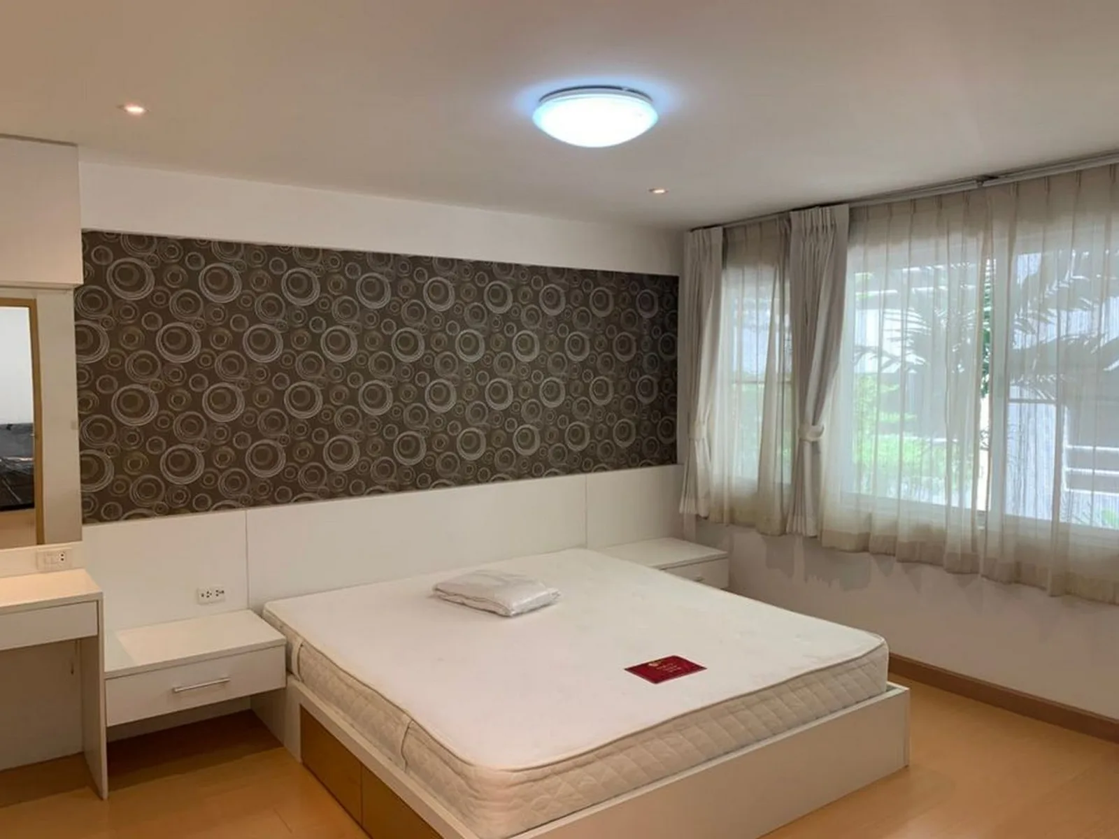 Raintree Villa — photo 2