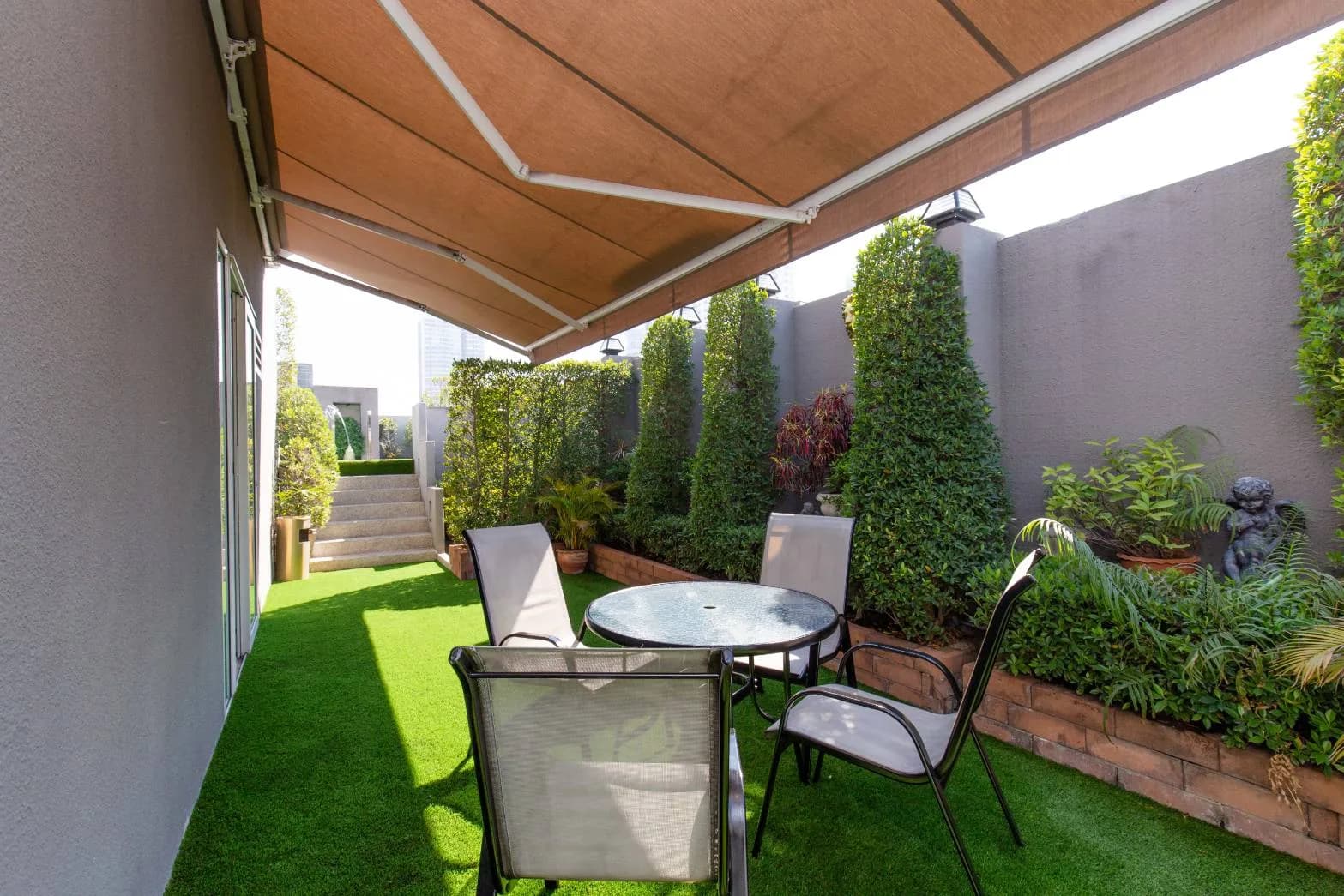 L.a.residence — photo 10