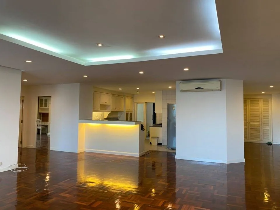 The Habitat Sukhumvit 53 — photo 11