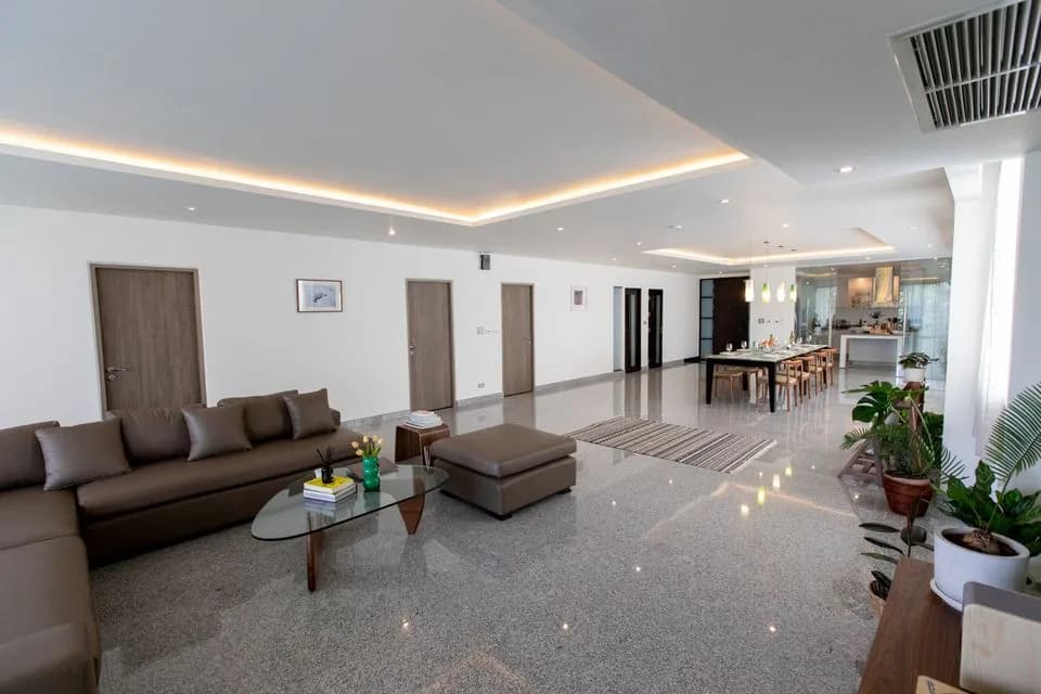 Seven Place Executive Residences — photo 1