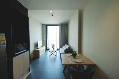 Edge Sukhumvit 23