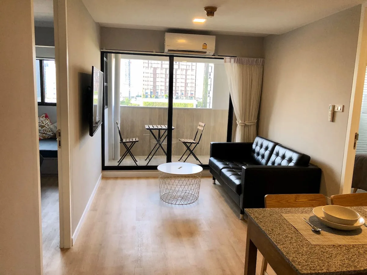 38 Mansion — photo 1
