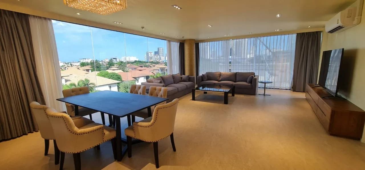 Penthouse Condominium — photo 3