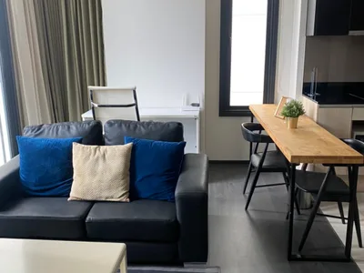 Edge Sukhumvit 23