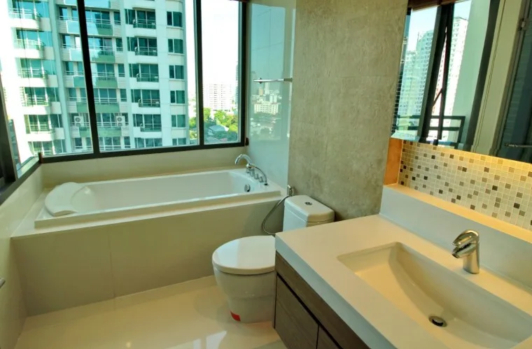 Bright Sukhumvit 24 — photo 11