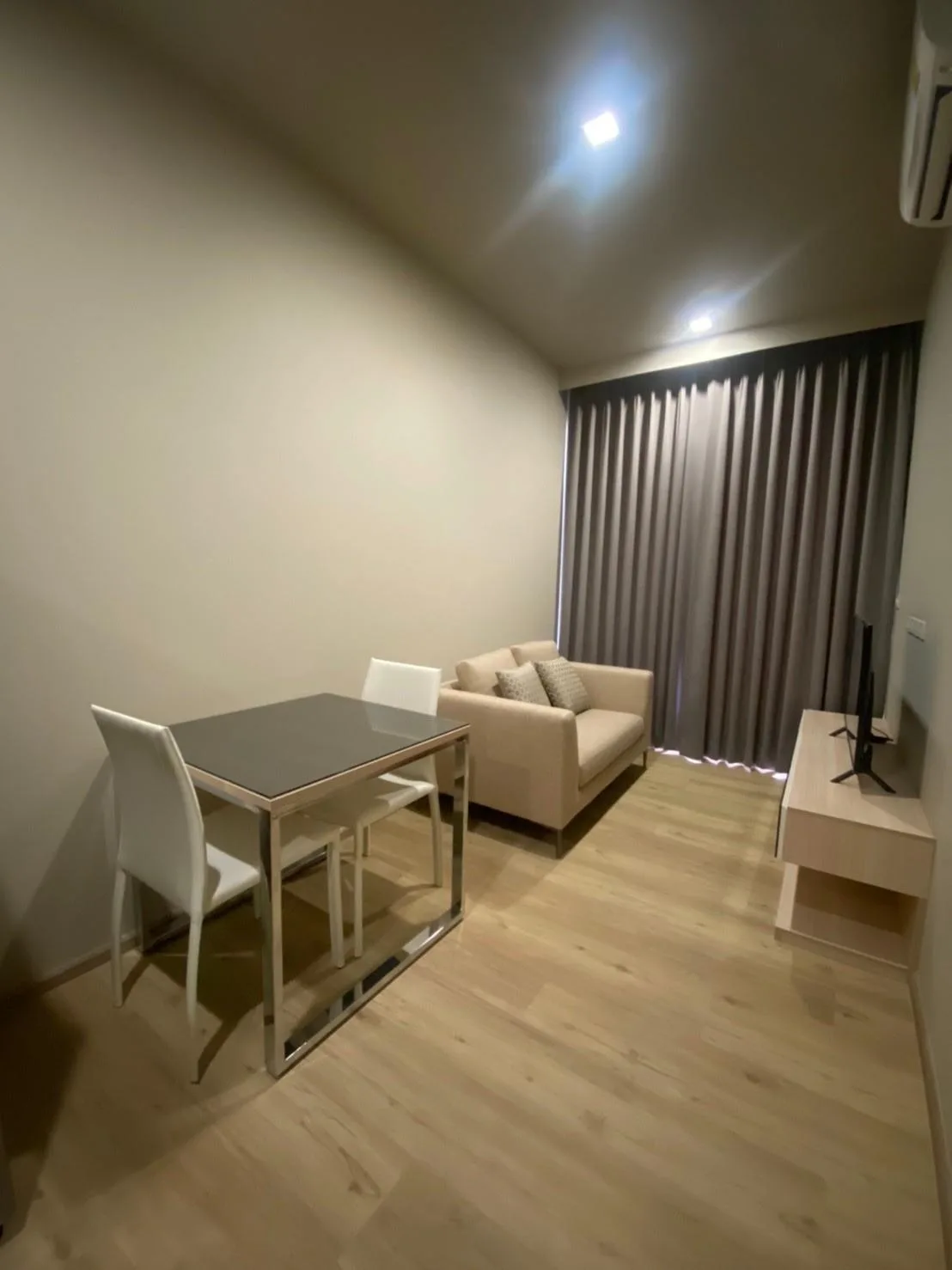 Quartz Residence — photo 1