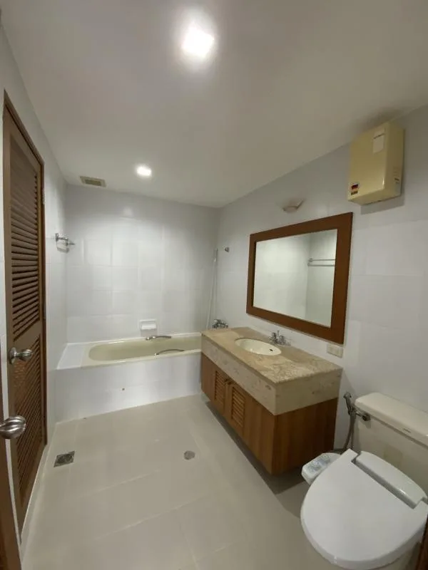 Acadamia Grand Tower — photo 11