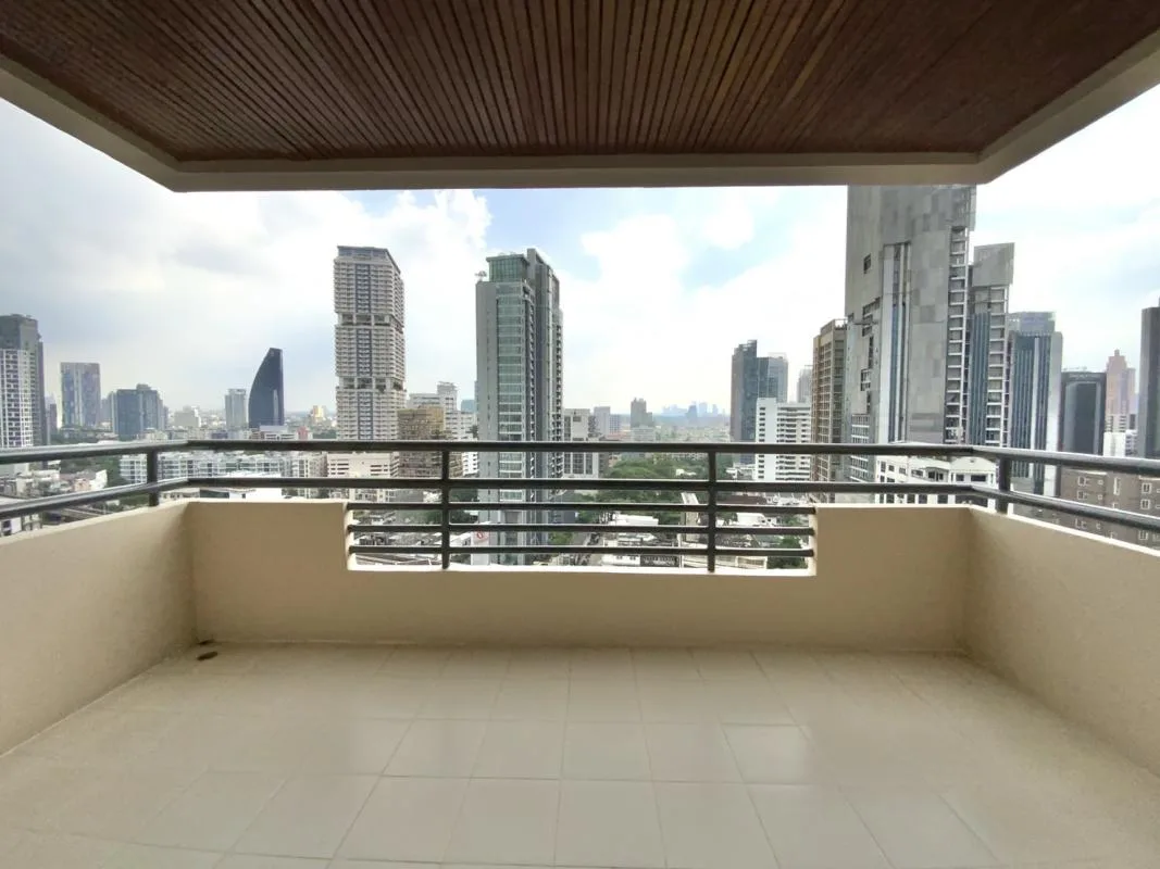 Acadamia Grand Tower — photo 12