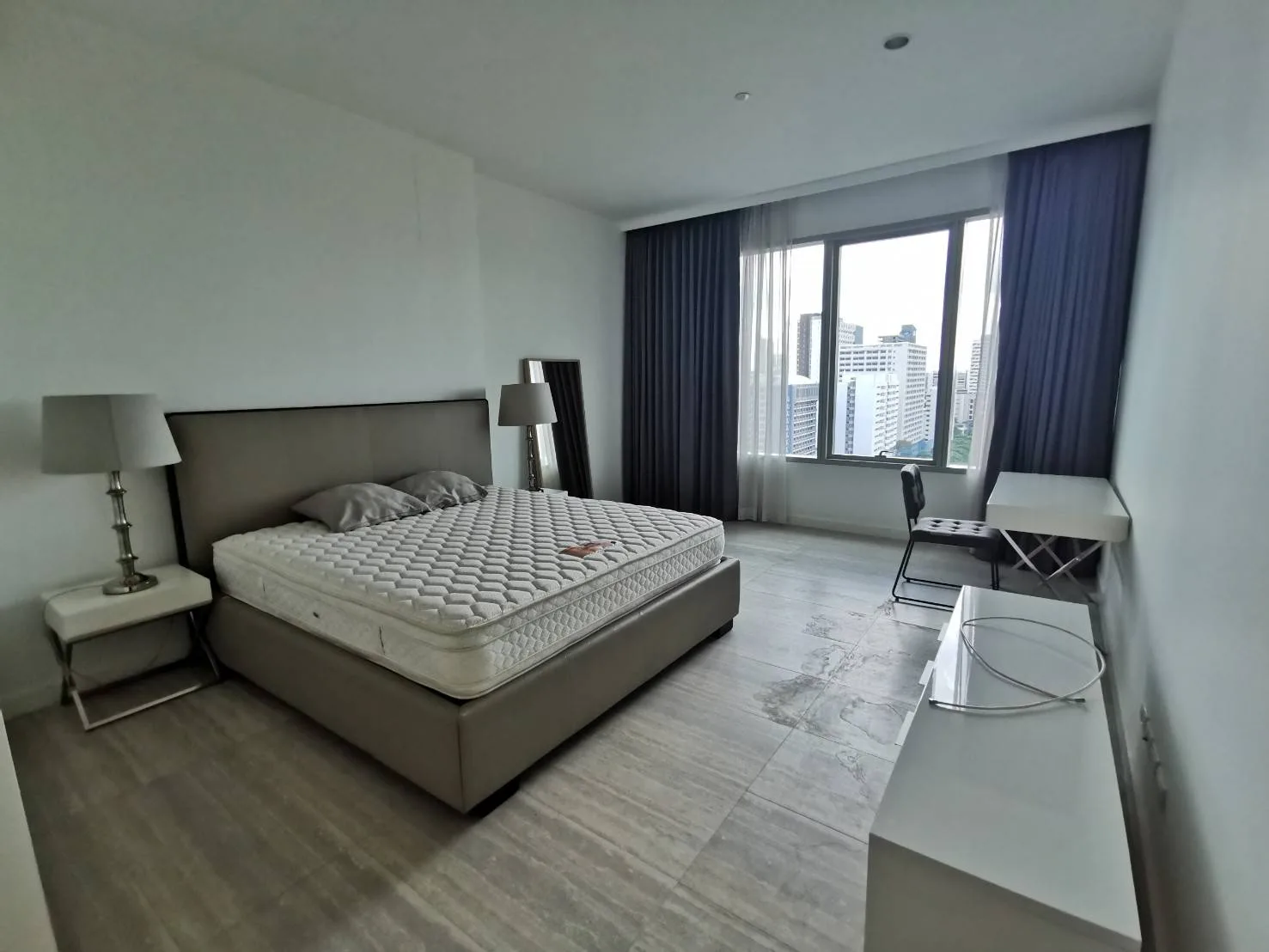 185 Rajadamri — photo 4
