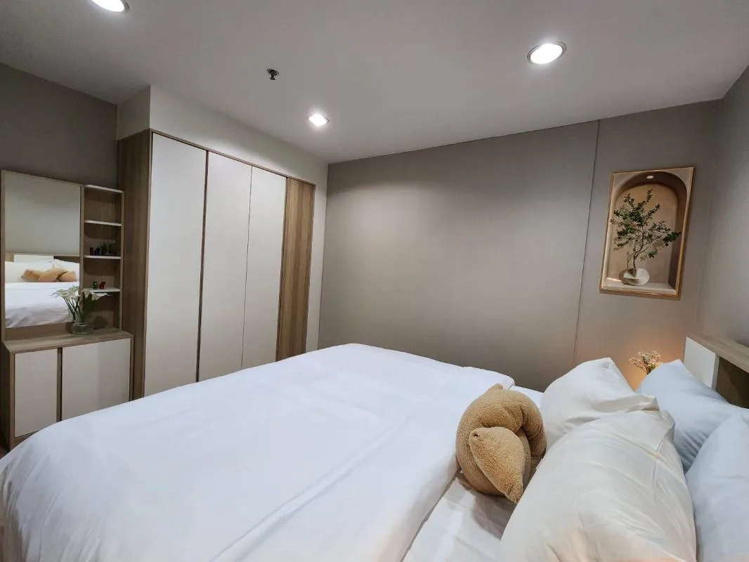 Asoke Place — photo 11