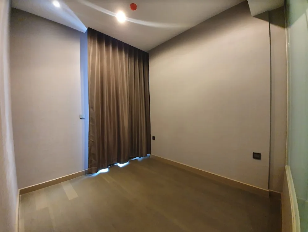 The Esse at Singha Complex — photo 9