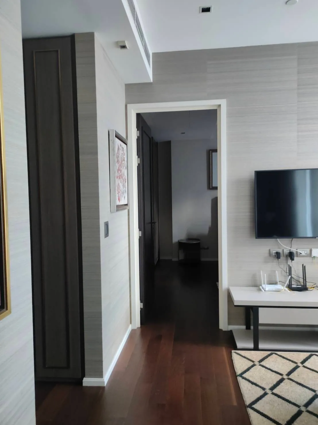 The Diplomat 39 — photo 2