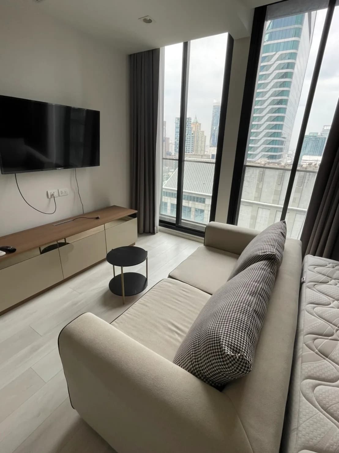 Noble Ploenchit — photo 3