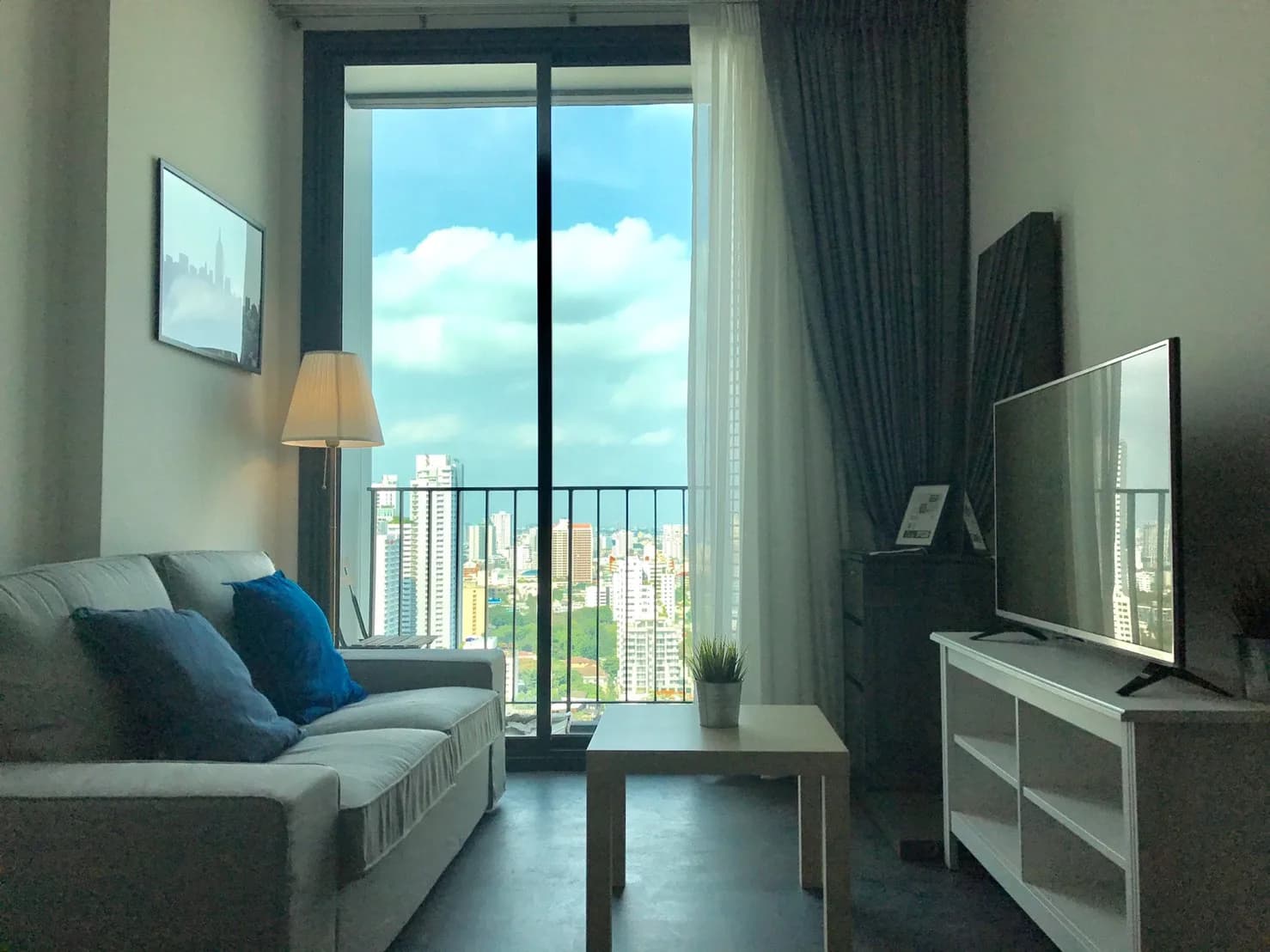 Edge Sukhumvit 23 — photo 3