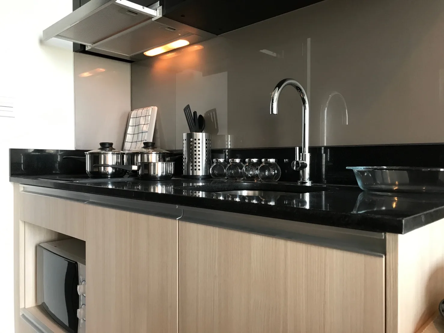 Edge Sukhumvit 23 — photo 8