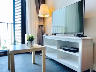 Edge Sukhumvit 23