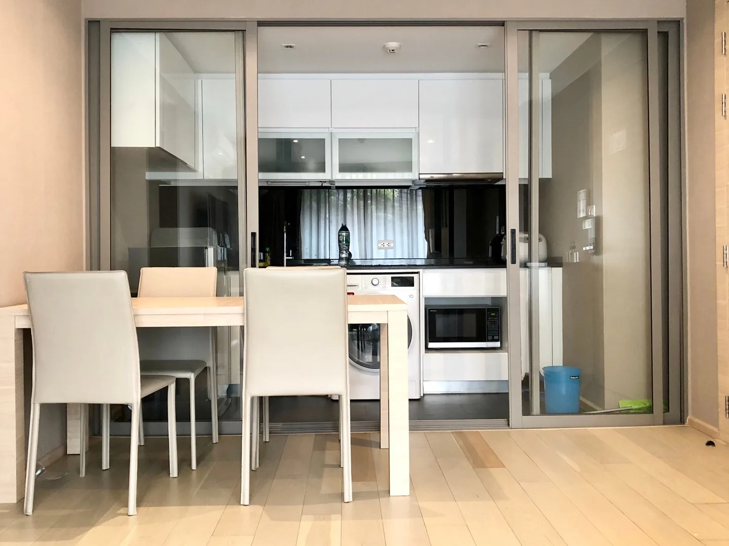 Klass Condo Silom — photo 1