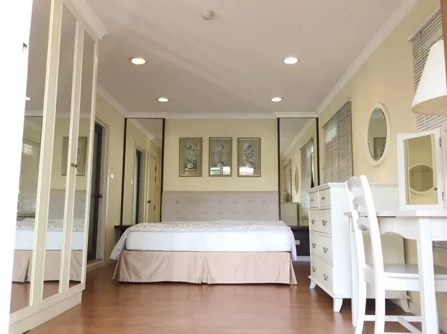 Lumpini Suite Sukhumvit 41 — photo 2