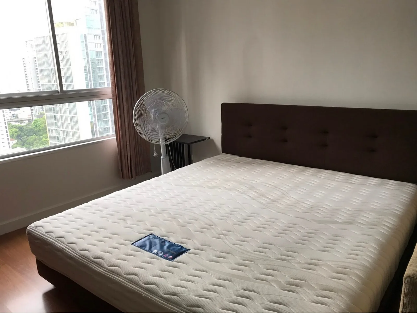 Condo One X Sukhumvit 26 — photo 3