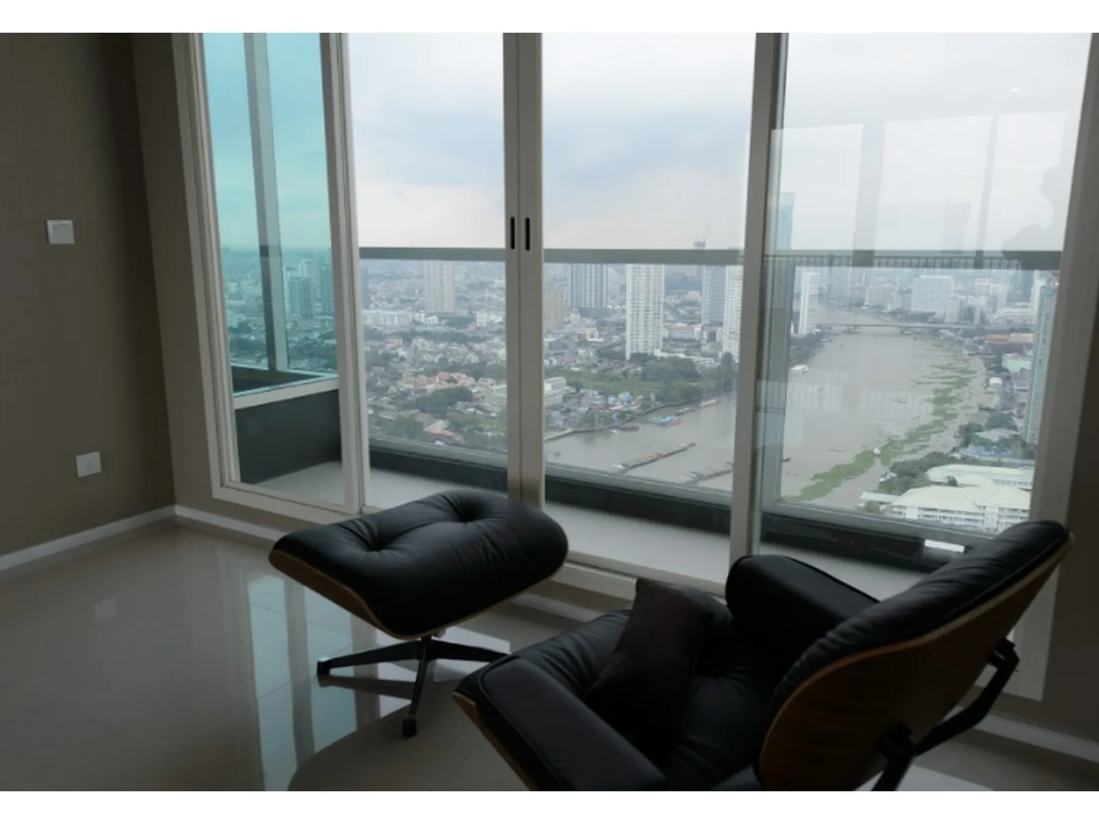 Menam Residences — photo 11