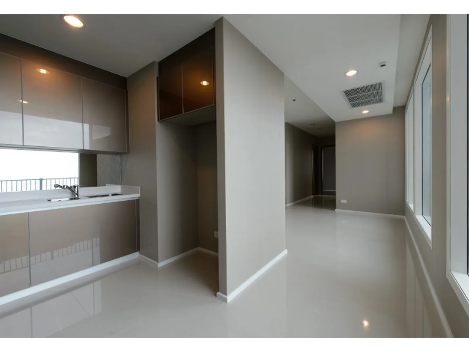 Menam Residences — photo 10