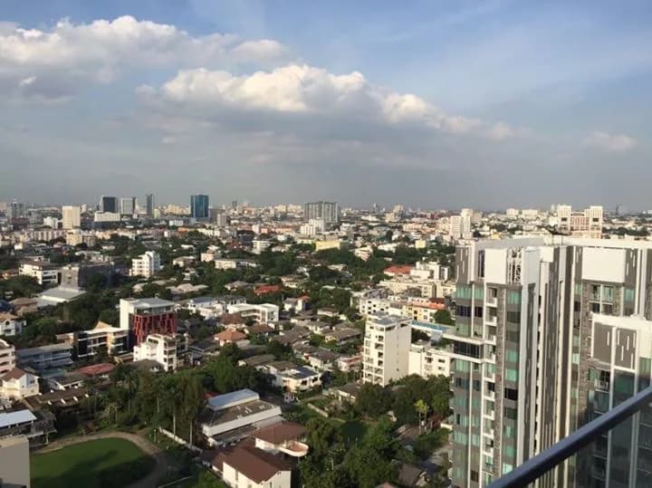 M Thonglor 10 — photo 6