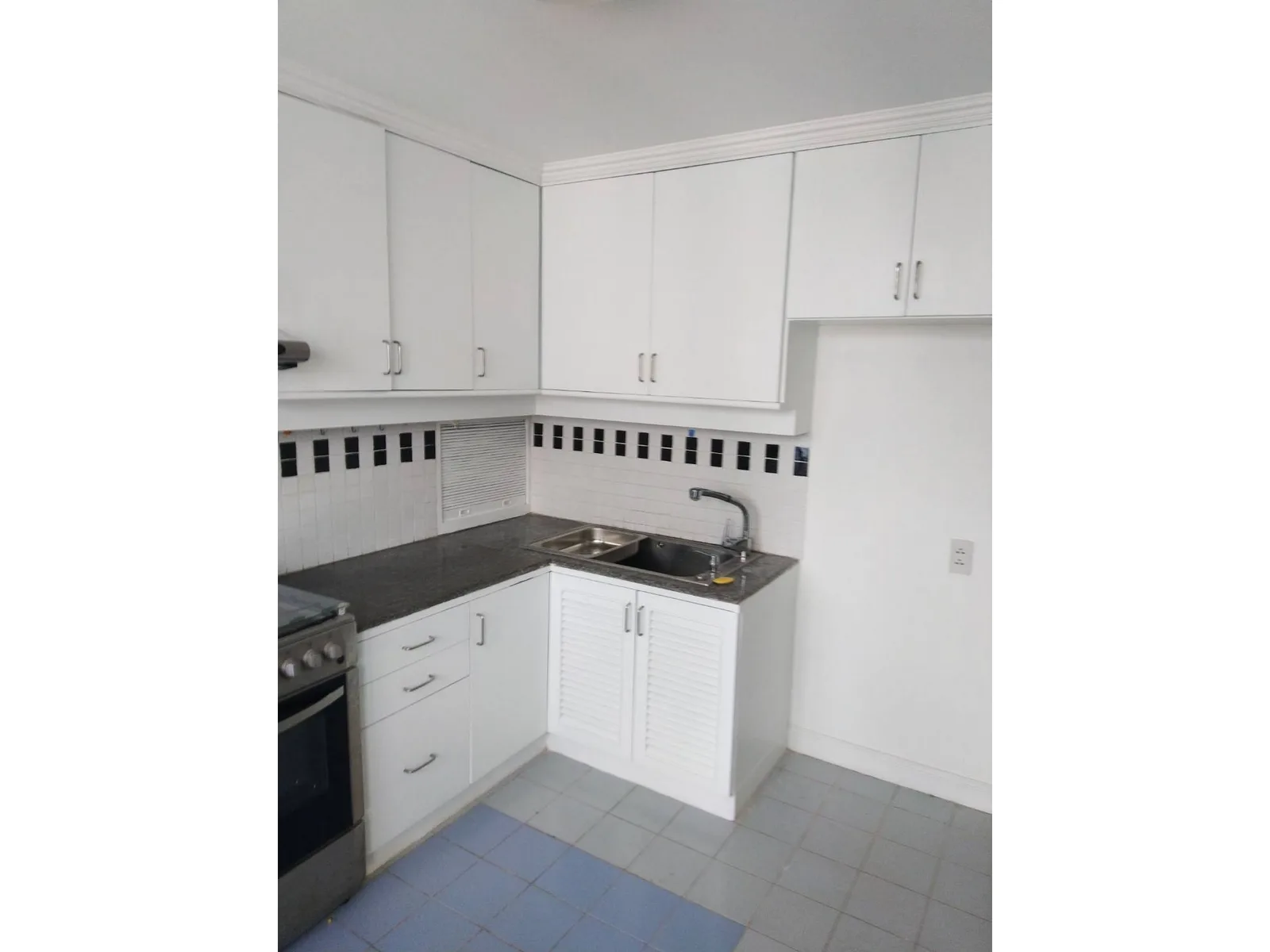 Acadamia Grand Tower — photo 12