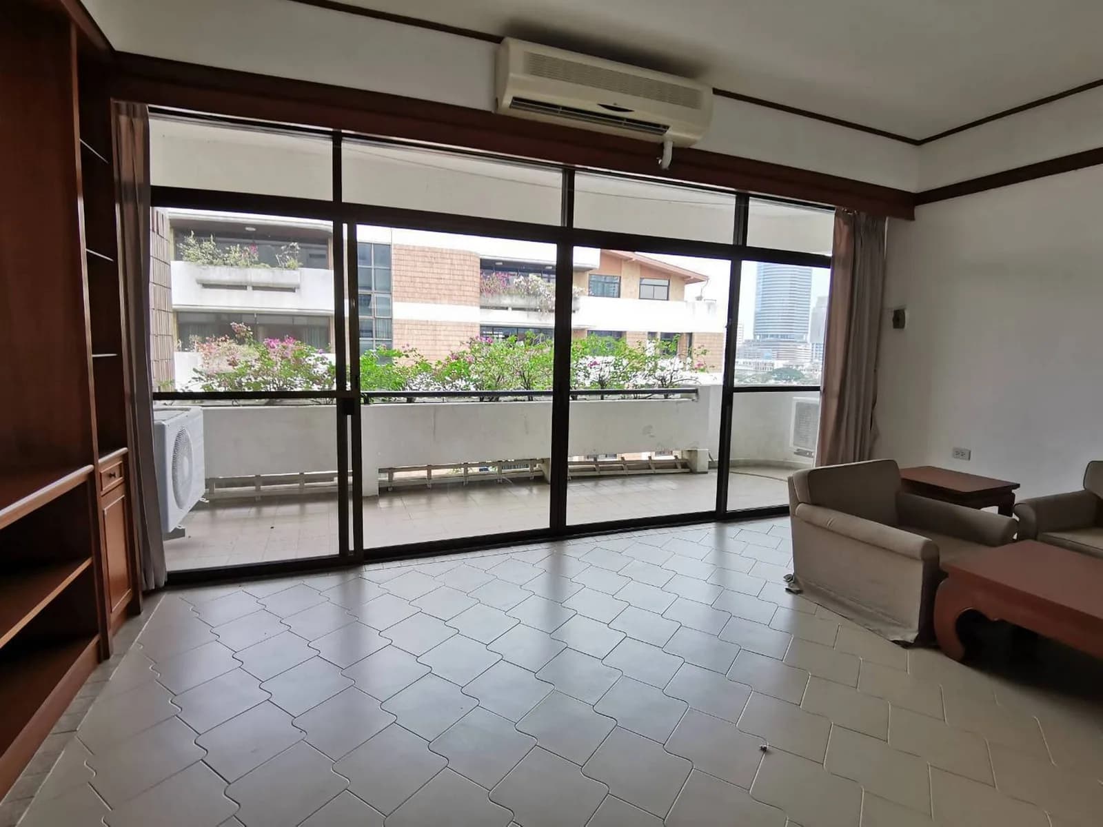 Jamy Twin Mansion — photo 12