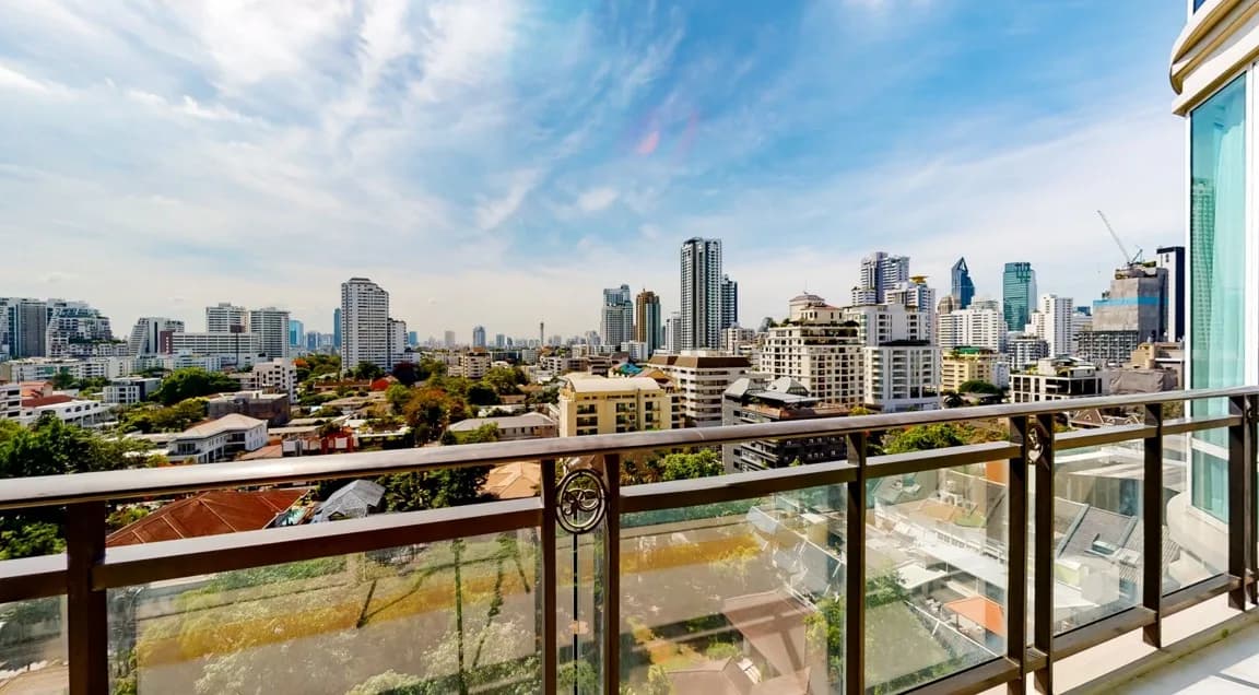 Royce Private Residences — photo 13