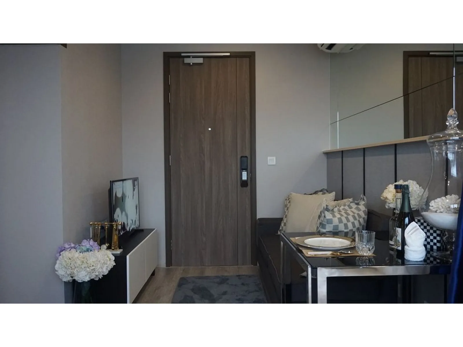 Ideo Mobi Asoke — photo 3