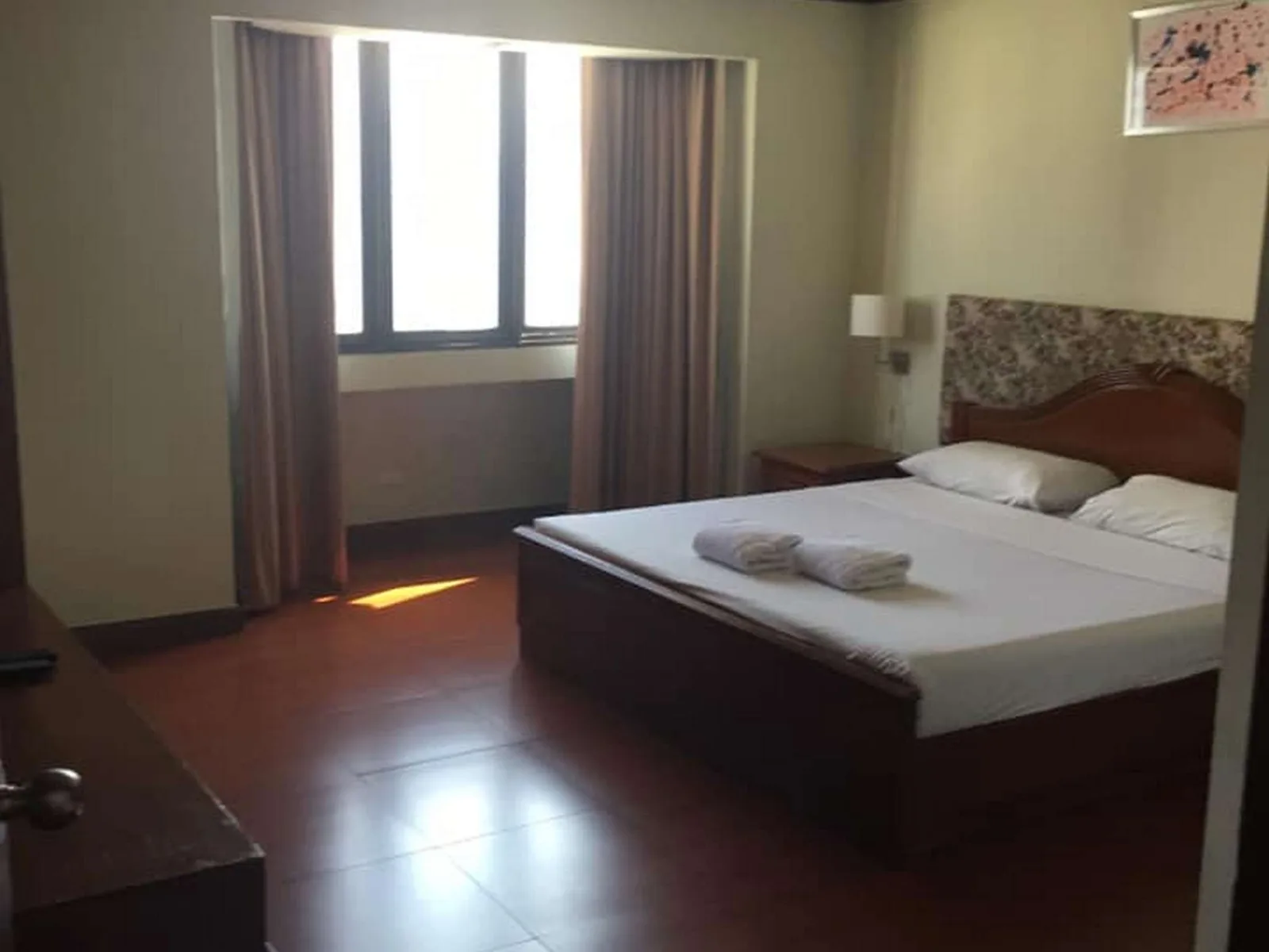 Omni Tower Sukhumvit Nana — photo 1
