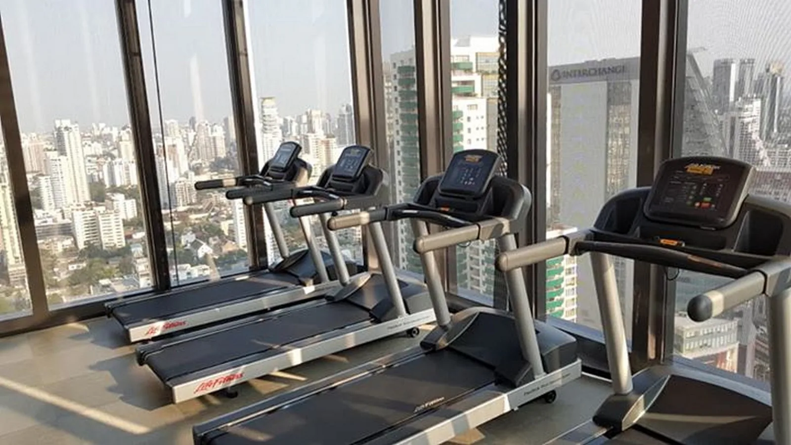 Ashton Asoke — photo 13