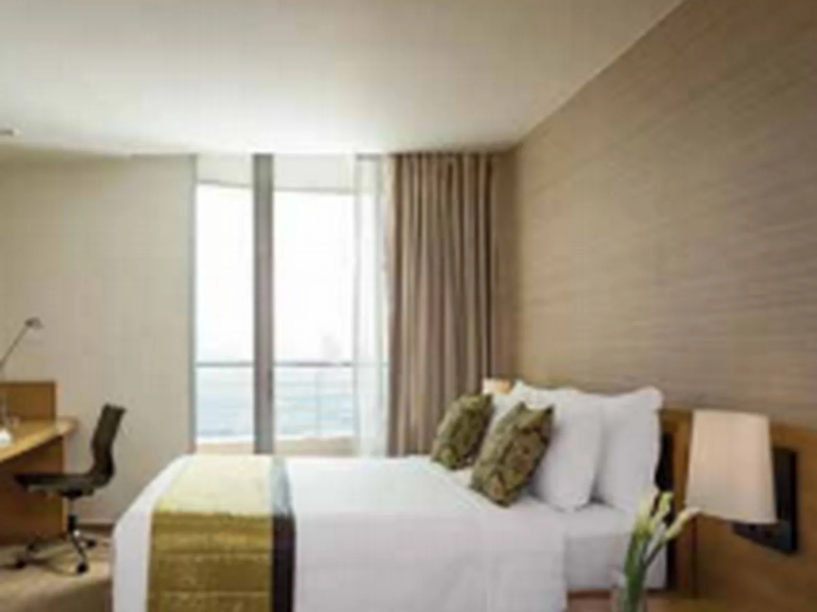 Sathorn Prime Residence — photo 1