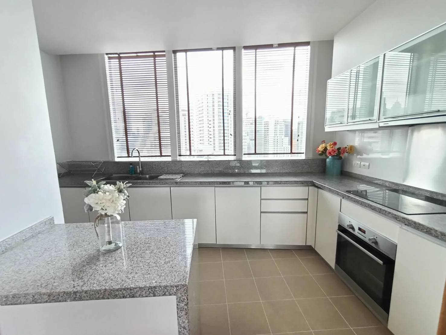 Millennium Residence — photo 13