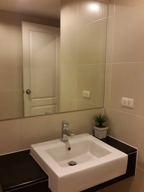 Belle Grand Rama 9 — photo 11