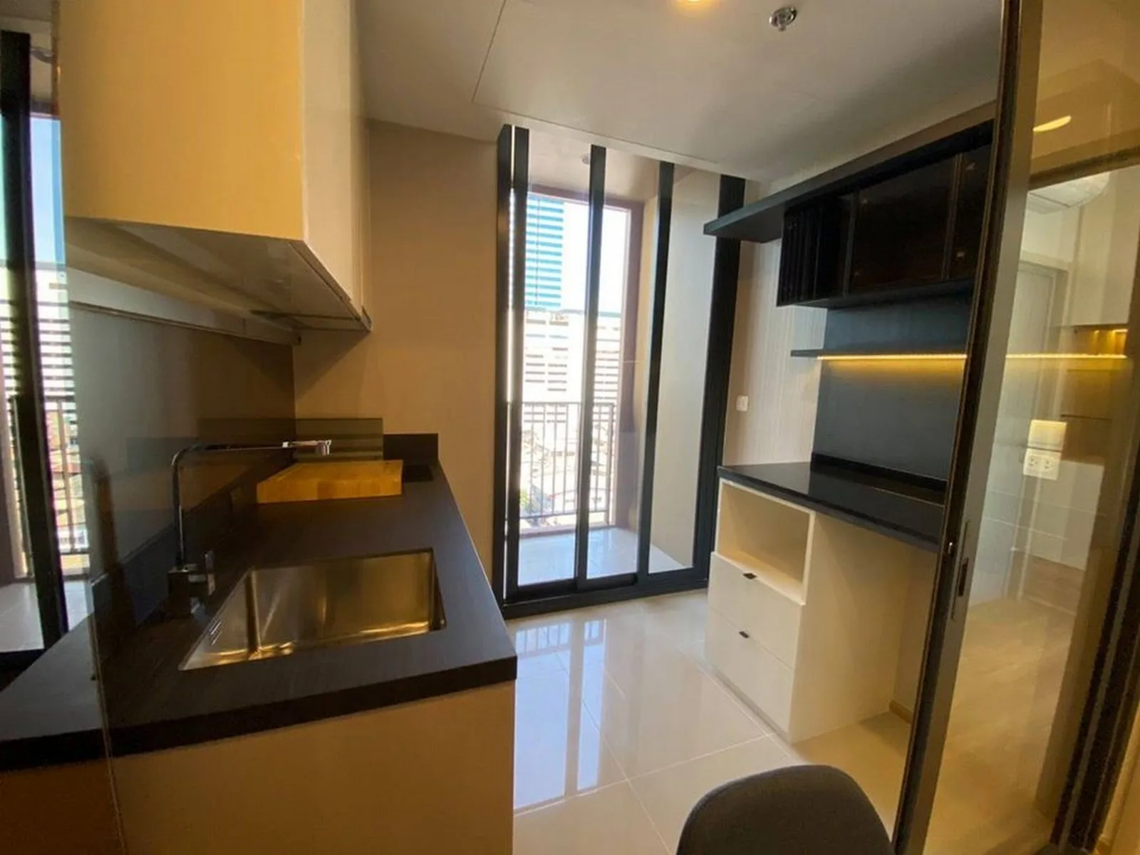 OKA HAUS Sukhumvit 36 — photo 9