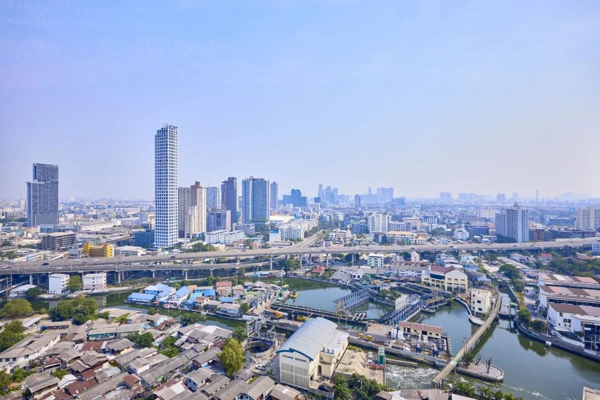 Life Sukhumvit 48 — photo 8