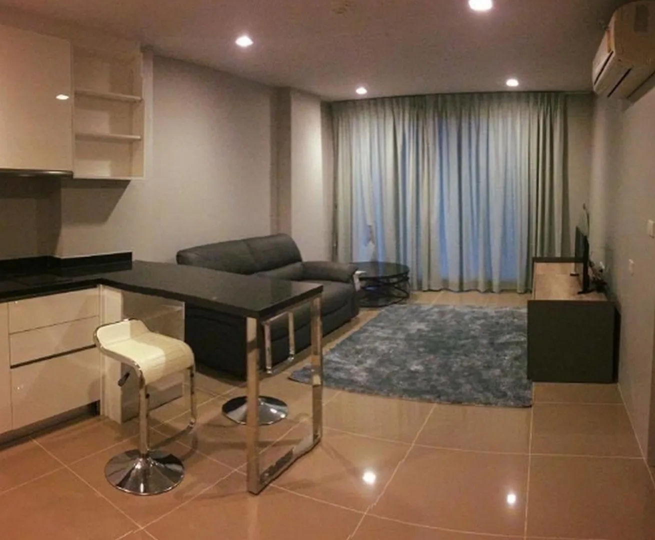 Mirage Sukhumvit 27 — photo 2