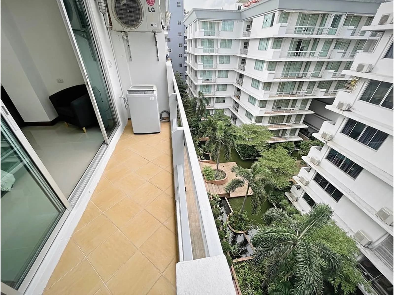 The Waterford Sukhumvit 50 Onnut — photo 11