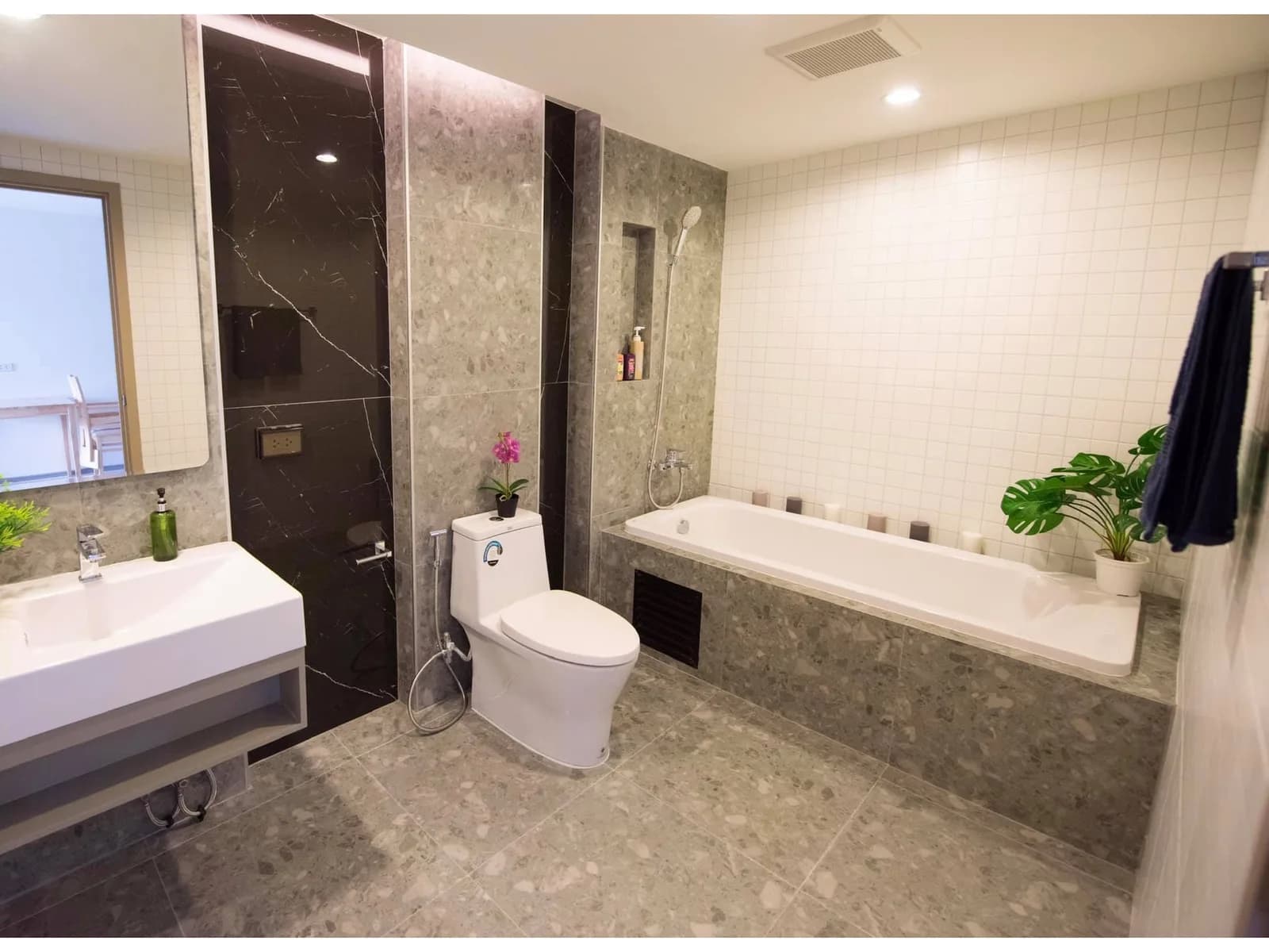 The Greenston Thonglor Residence — photo 4