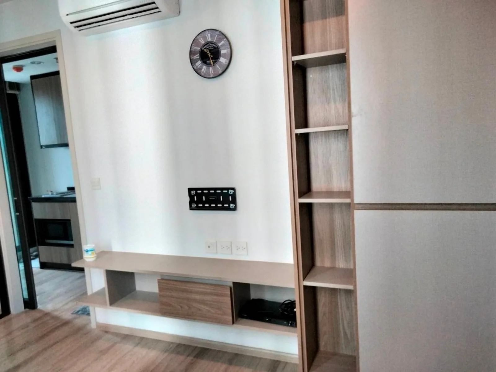 The Gallery Bearing — photo 2