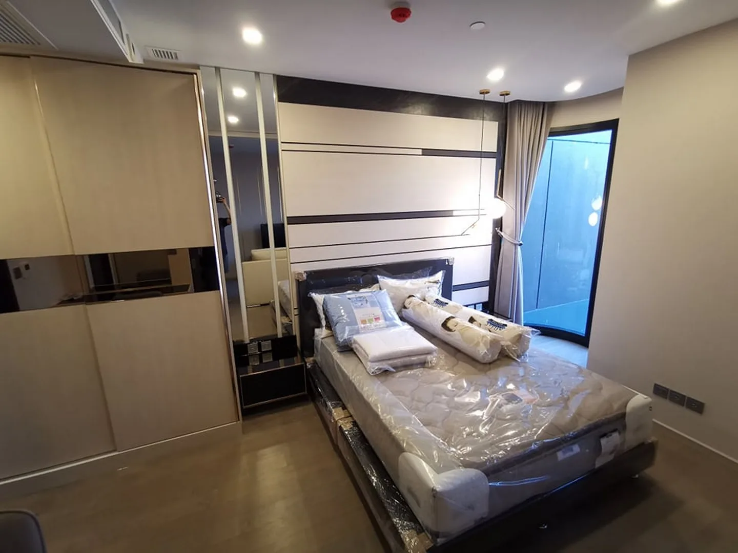 Ashton Asoke — photo 34