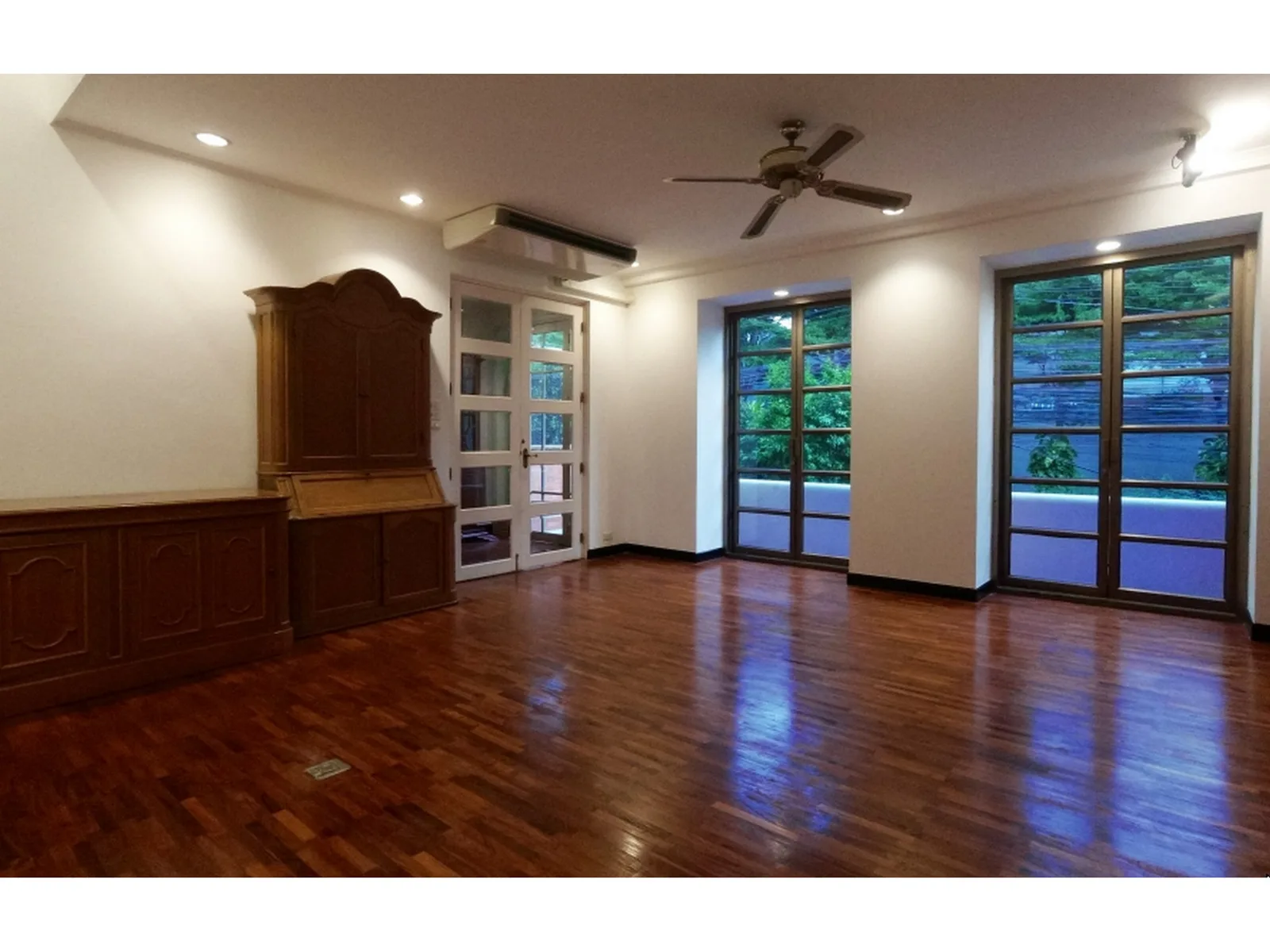 Single House Soi Ruamrudee — photo 8