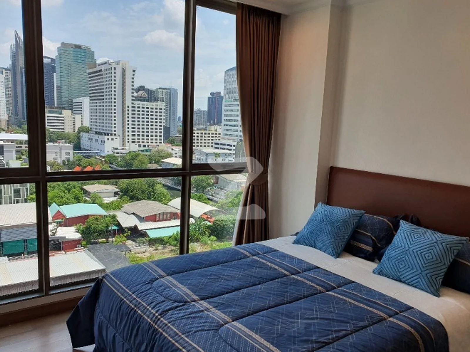 Supalai Oriental Sukhumvit 39 — photo 3