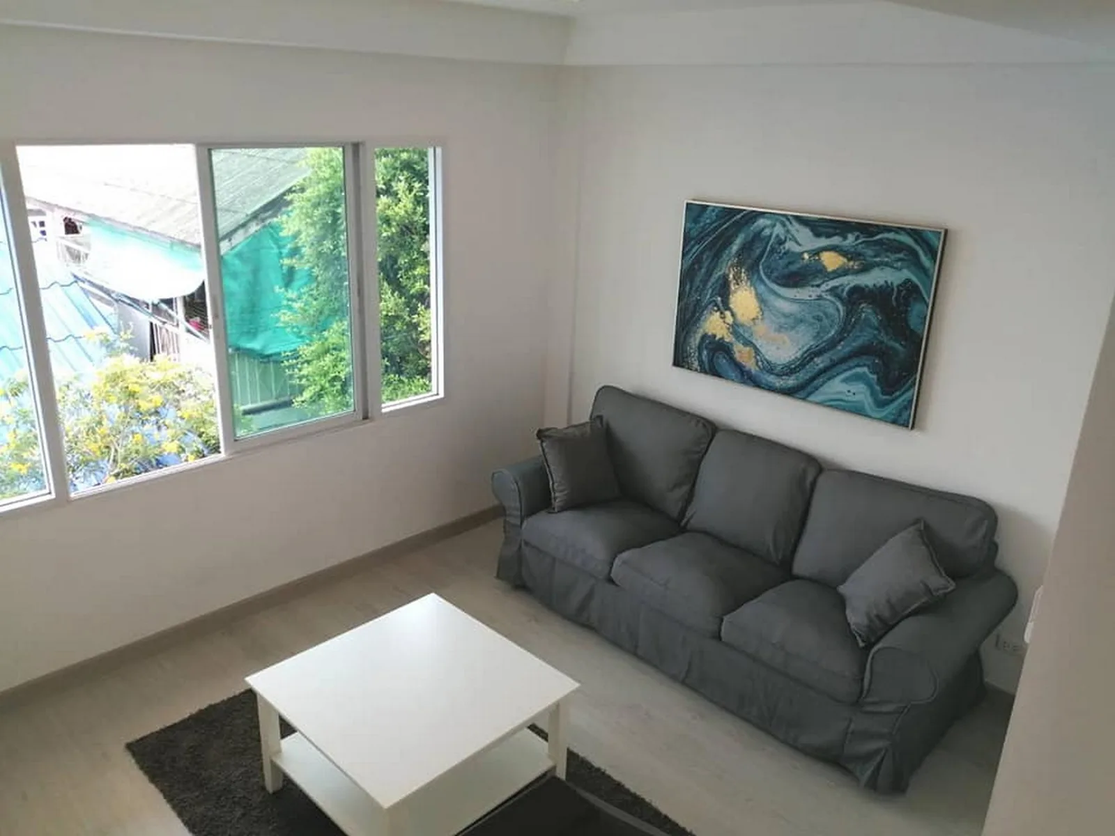 Townhome — photo 2